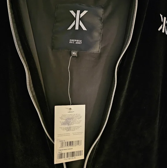 Onepiece Unisex Velour Jumpsuit XL - Picture 6 of 10